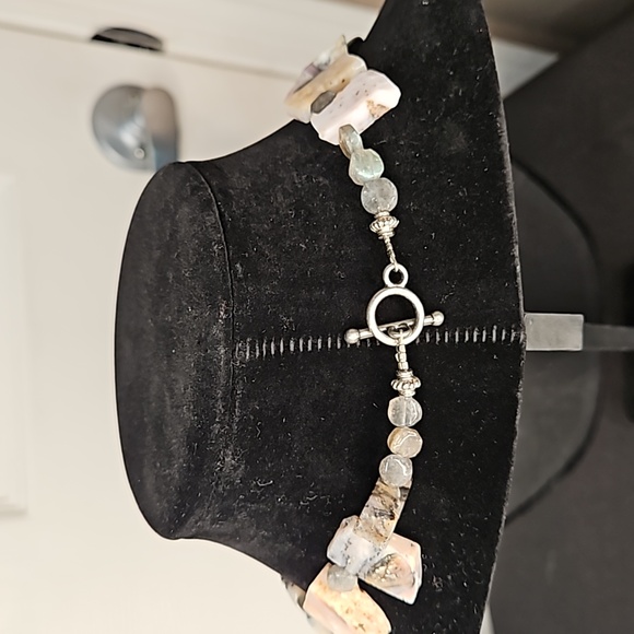 Pink slab stick peru opal necklace with coins - Picture 6 of 9